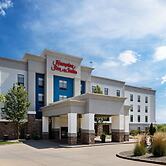 Hampton Inn & Suites Canton