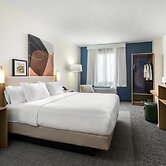 Spark by Hilton Pecos