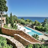 Tiara Yaktsa Côte d'Azur