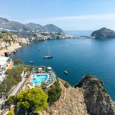 Punta Chiarito Resort