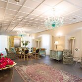 Marina Holiday Resort & Spa