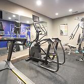 Holiday Inn Express Hotel and Suites St. Charles by IHG
