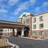 Holiday Inn Express Hotel and Suites West Valley by IHG