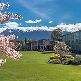 Distinction Te Anau Hotel And Villas