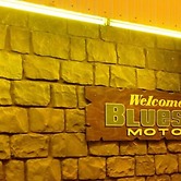 Bluestone Motor Inn