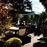Crescent Suites Hotel