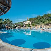 TH Le Castella - Baia degli Dei Village