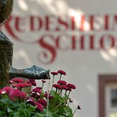 Breuer's Rüdesheimer Schloss