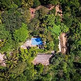 Amritara Shalimar Spice Garden Resort & Spa