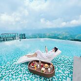 Bamboo Sapa Hotel