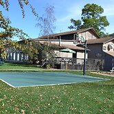 The Kancamagus Lodge