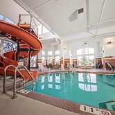 Service Plus Inns and Suites Calgary