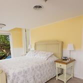 Seaside Vacation Homes