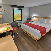 City Express by Marriott Monterrey Aeropuerto