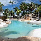 Mission Beach Resort