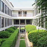 Aruntara Riverside Boutique Hotel