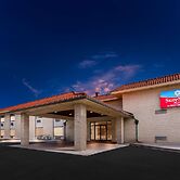 SureStay Plus by Best Western Windsor