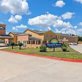 Days Inn by Wyndham Rockdale Texas