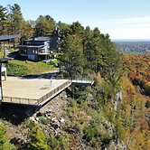 Auberge de la Montagne Coupée