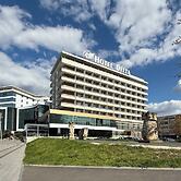 Delta 3 Hotel