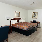 Hampton Motor Inn