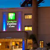 Holiday Inn Express Hotel & Suites Woodland Hills by IHG