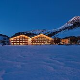 ROBINSON ALPENROSE ZÜRS