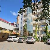 Hotel Grand Uyut