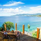 Maca Bana Luxury Boutique Resort