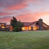 Distinction Mackenzie Country Hotel