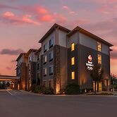 Best Western Plus University Park Inn & Suites