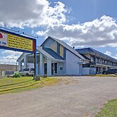 Sunset Inn by Hotel O Flatonia I - 10