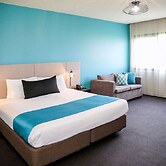 Mantra Melbourne Melton