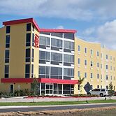 Red Roof Inn & Suites Beaumont