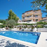 Pansion Villa Bok