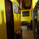 Jack & Claud Bed & Breakfast Guest House