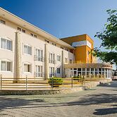 Hunguest Hotel Apollo