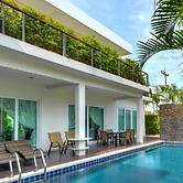 Luxury 5br Pool Villa and Sport Center