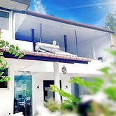 Nine Arch Holiday Resort