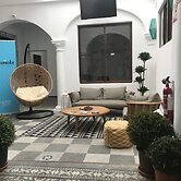 Hostal Boutique La Española by Bossh Hotels