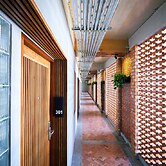 Laekhon Nonbai Hotel