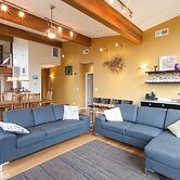 Mountain House 4 Bedroom Home by RedAwning