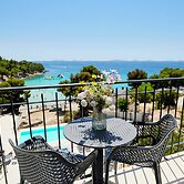 Colentum Resort Murter