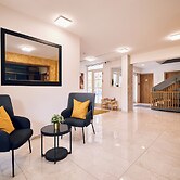 Colentum Resort Murter