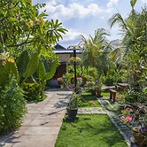 Van Santri Homestay Pemuteran