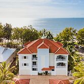 Villa Beach Palm Cove