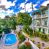 Manoir Adriana Hotel