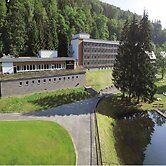 Sunday Schwarzbachtal Hideaway Resort