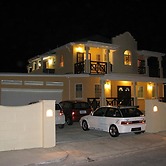 Maya's Bajan Villas - Unit A