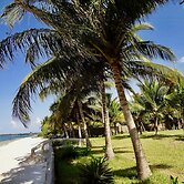 Oceanic Bay Hotel & Resort